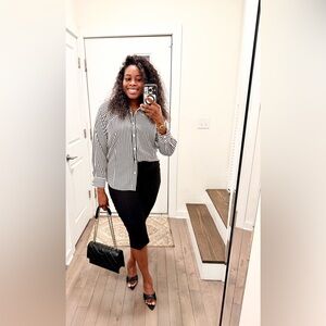 Meet your Posher, Ligne